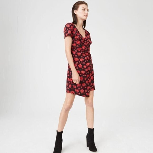 CLUB Monaco Esquinah black red floral mini dress - Picture 2 of 9